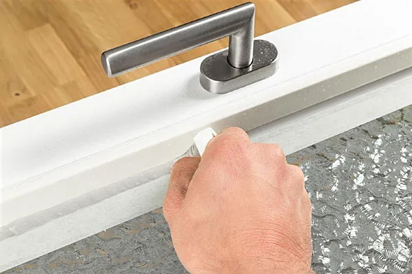 Fensterbeschichtung auftragen